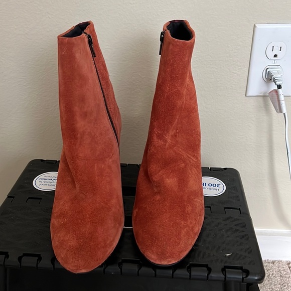 Booties - Picture 3 of 6